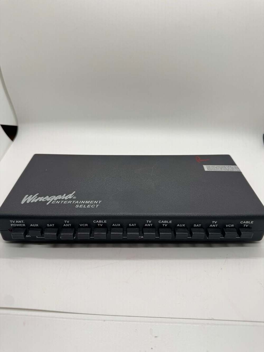 Winegard Entertainment Select Video Control Center Model VS-0503/5312